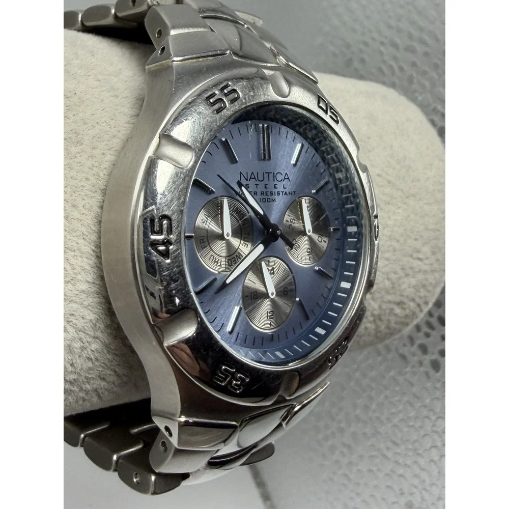 Nautica N10075 New Battery Mens Watch 39MM 7.25